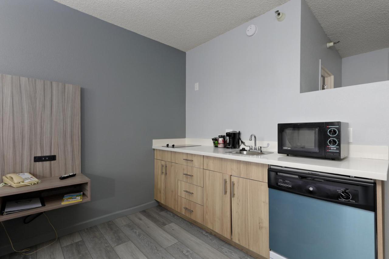 Studio 6 Suites Lake Havasu City Az Ngoại thất bức ảnh