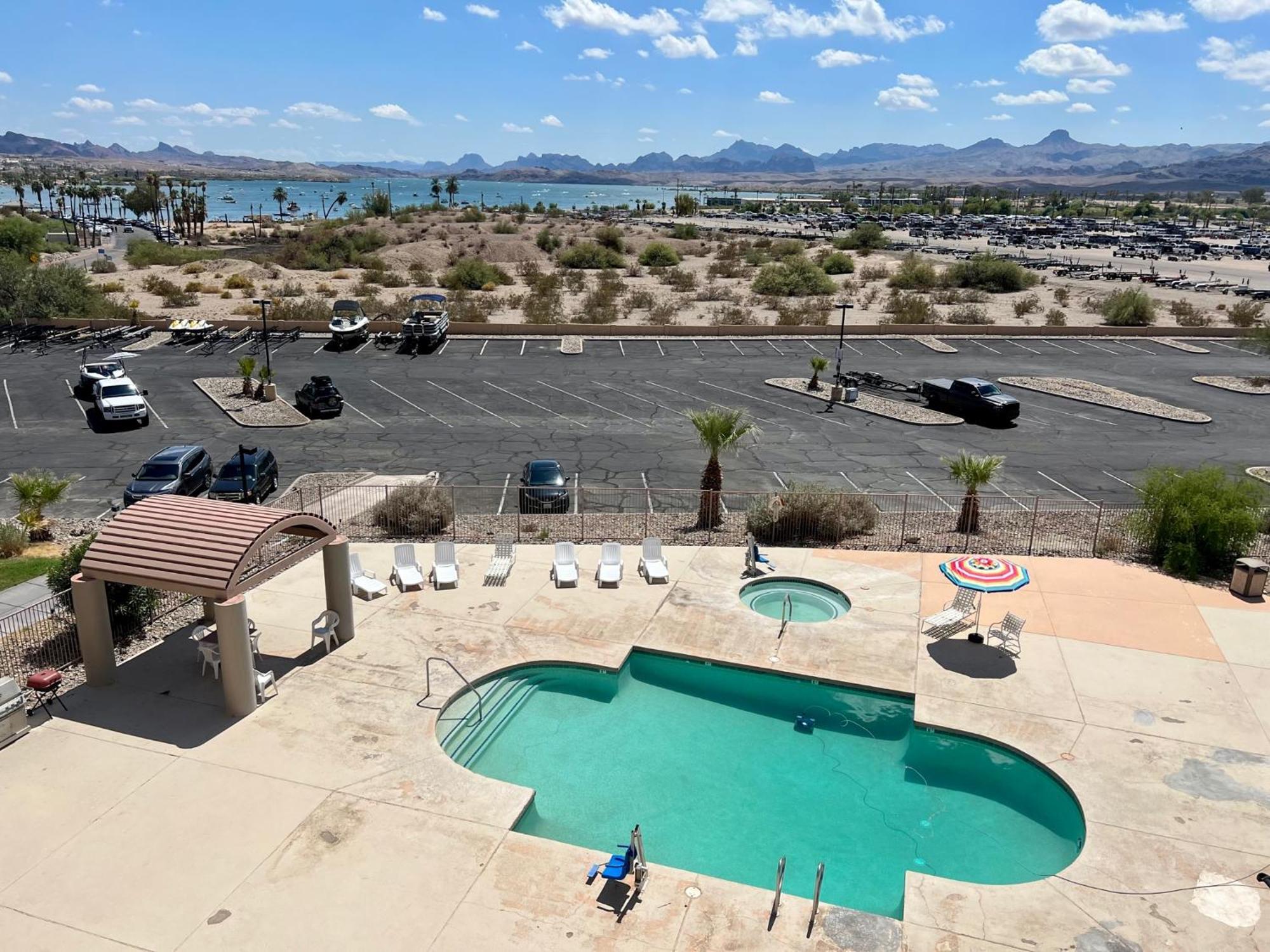 Studio 6 Suites Lake Havasu City Az Ngoại thất bức ảnh