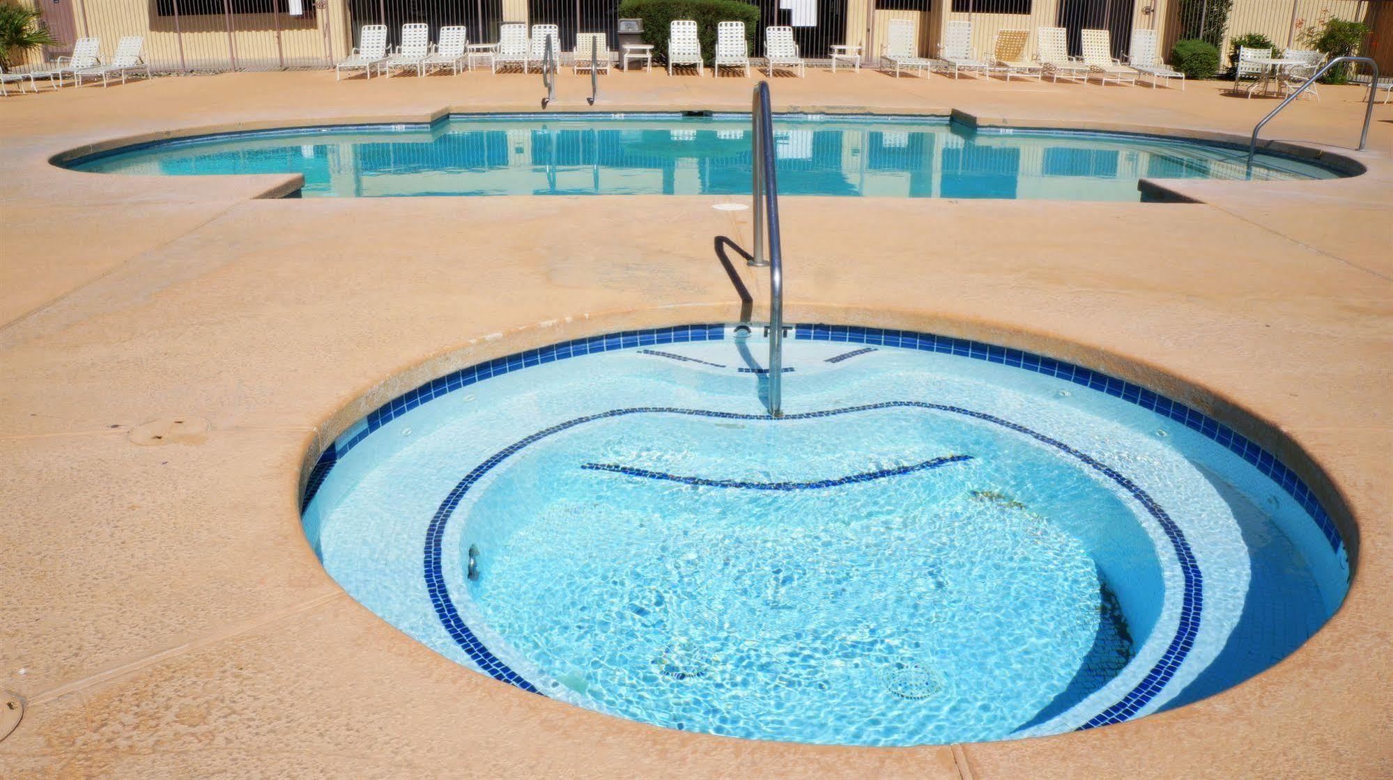 Studio 6 Suites Lake Havasu City Az Ngoại thất bức ảnh