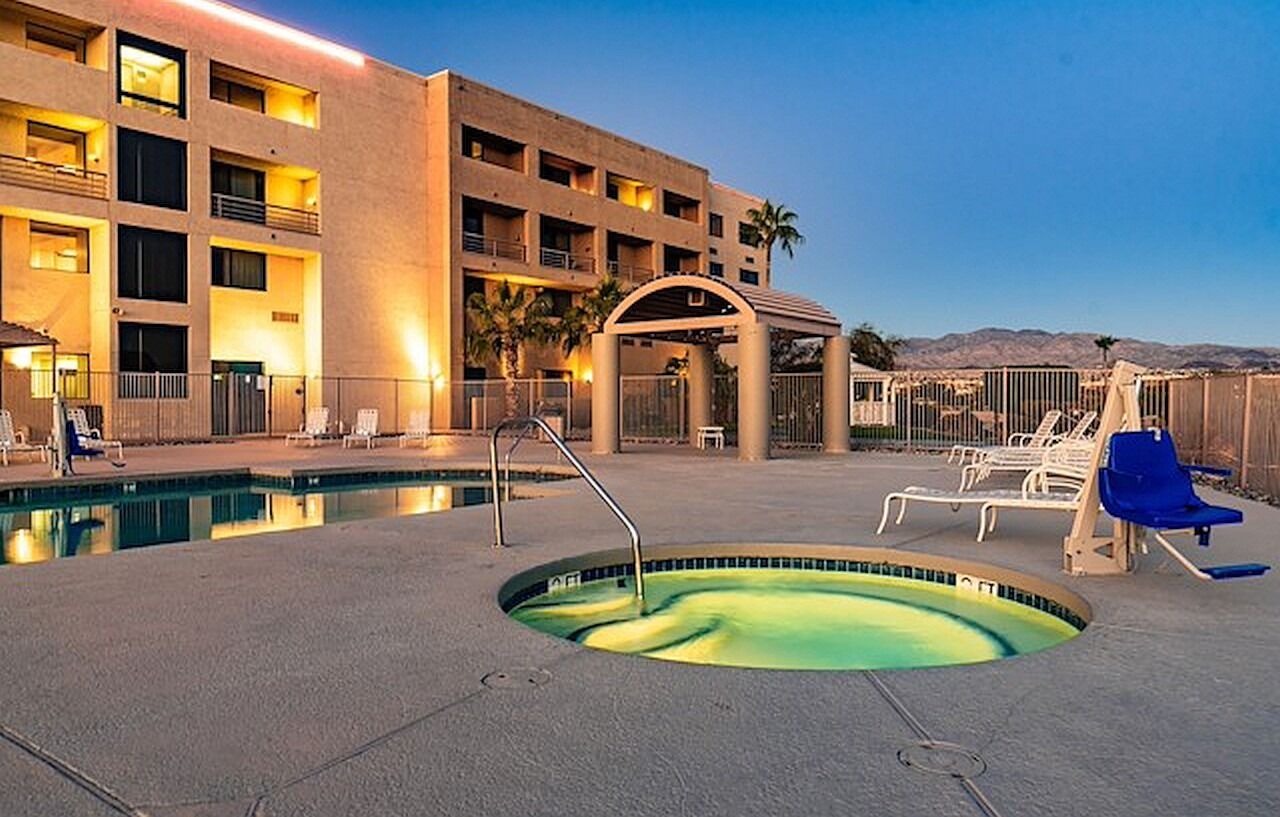 Studio 6 Suites Lake Havasu City Az Ngoại thất bức ảnh